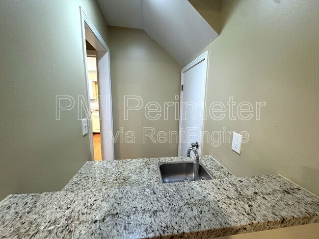 Photo - 5338 Roberts Dr