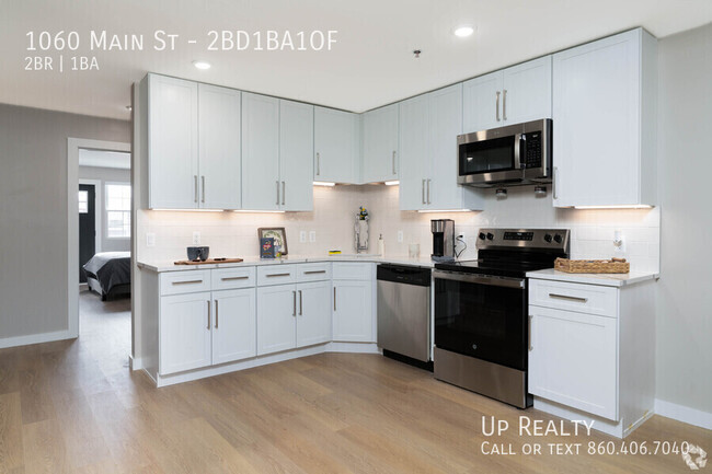 Building Photo - 1060 Main St Unit 2BD1BA1OF Rental