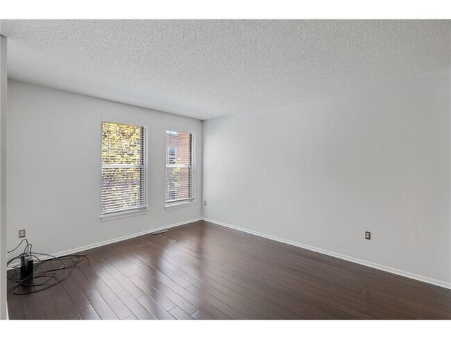 Photo - 675 N 1st St Unit 407