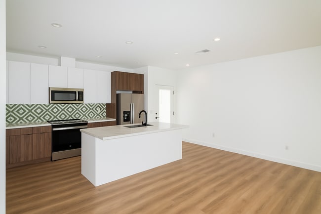 Photo - The Stewart Houses Unidad STE6256