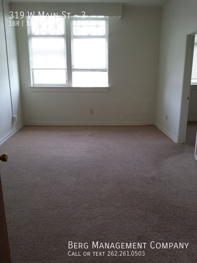 Photo - 319 W Main St Unit 3