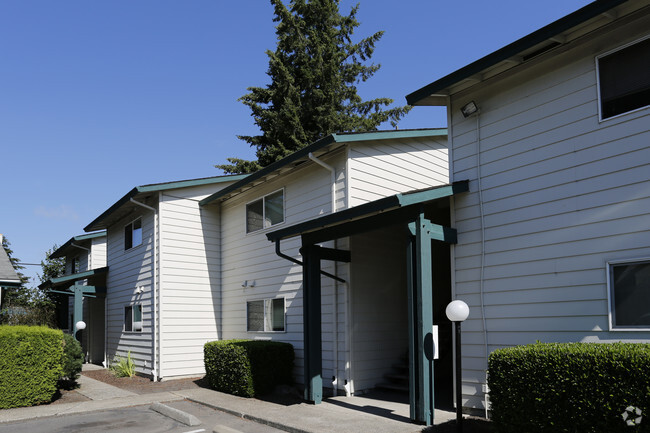 Applegate Apartments - Applegate Apartments