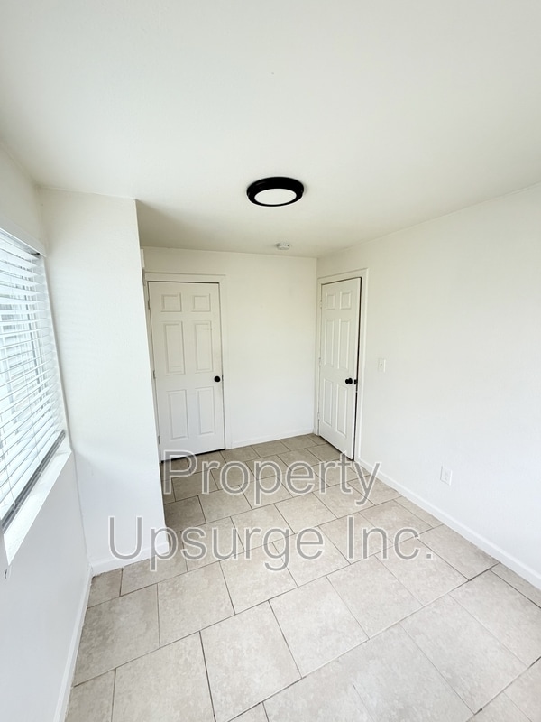 Photo - 1794 6th Ave