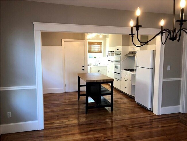 Photo - 73 Overhill Rd