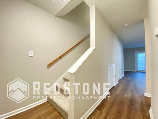 Photo - 725 S Broad St