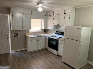 Photo - 1457 Railroad Ave