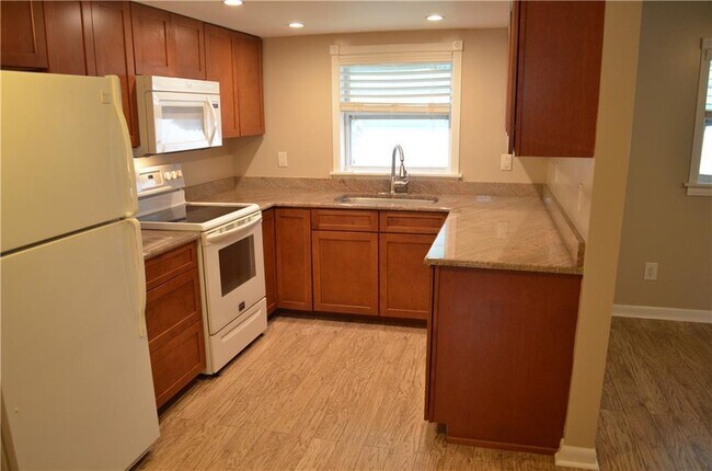 Photo - 1815 37th Ave