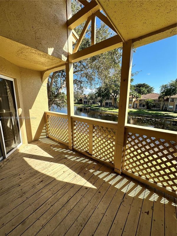 Photo - 4855 Via Palm Lakes