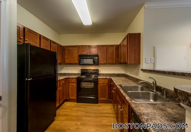 Photo - 311 Lowell St Unit 2217