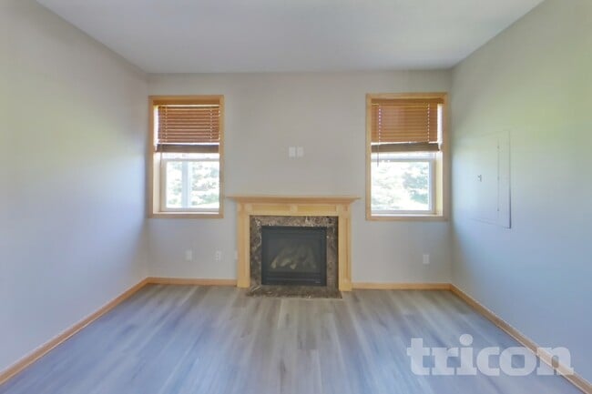 Photo - 15311 Louisiana Ave