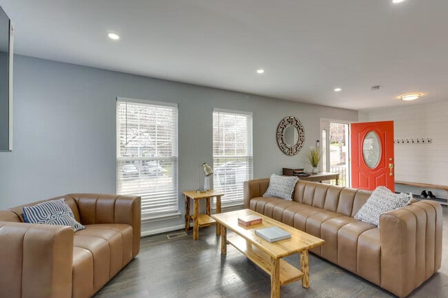 Photo - 3102 Hillside Ave Unidad ID1386207P