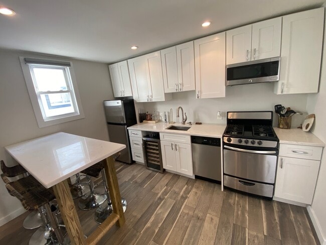 Photo - 1-30 Beach 61st St