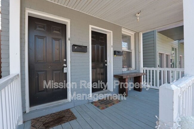 Photo - 1402 Bainbridge St Unit A