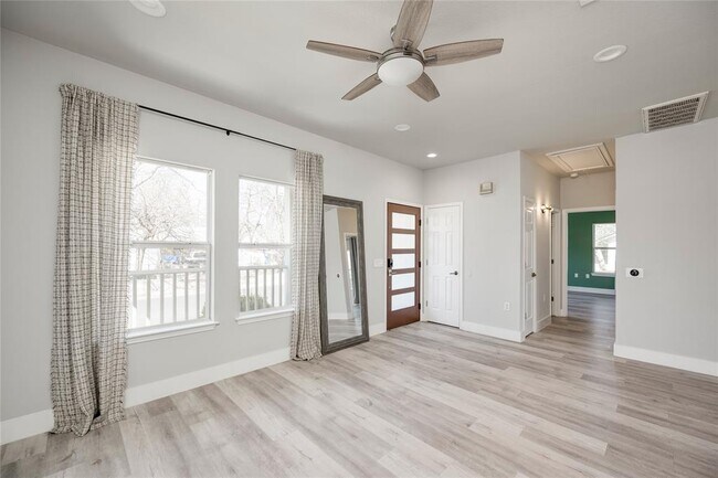 Photo - 3000 Prado St Unit B