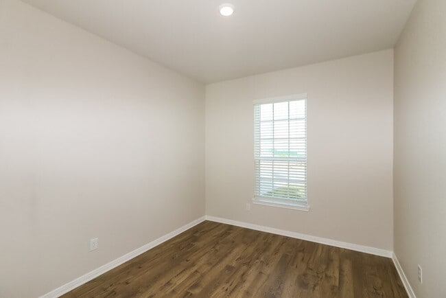 Photo - 7630 Tipton Meadow Way