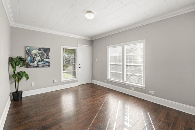 Building Photo - 1509 Mulcahy St