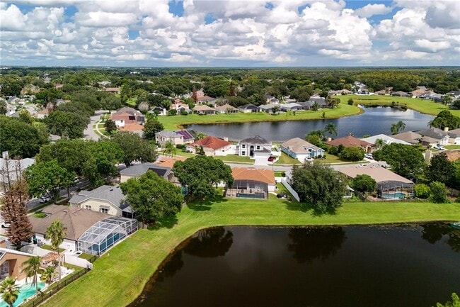 1307 Lochbreeze Way