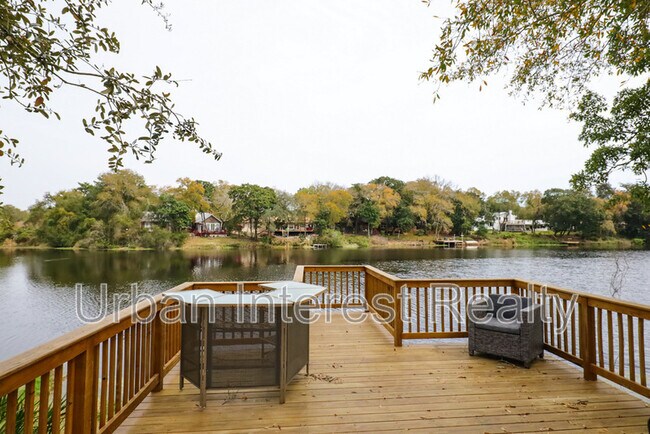 Photo - 424 Beach Dr