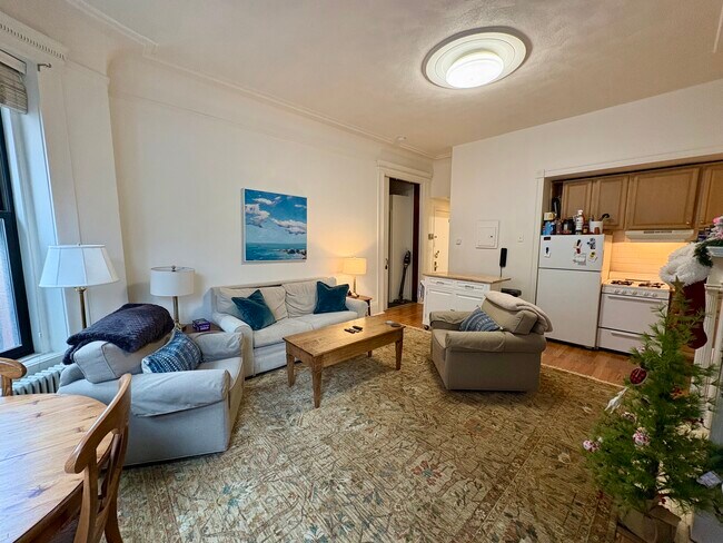 Photo - 23 Bay State Rd Unit 2B