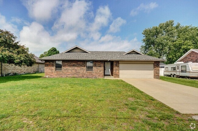 Building Photo - Charming 3 Bedroom, 2 Bathroom house in Ni...