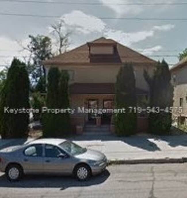 Building Photo - 905-905 N Greenwood St Unit 901