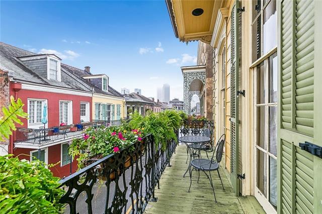 Photo - 821 Dauphine St