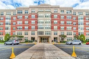Building Photo - 300 Mamaroneck Ave Unit 616