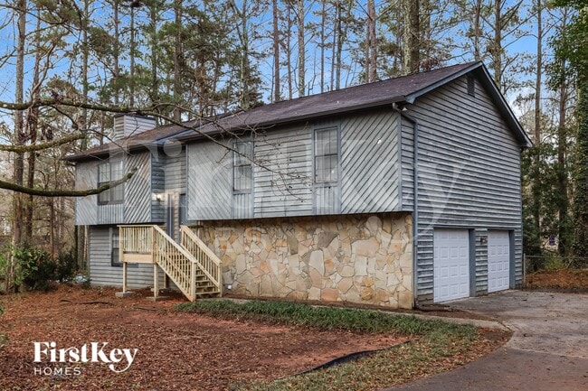 Building Photo - 803 Brook Hollow Cir SE