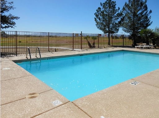 Pool - Rancho La Perilla