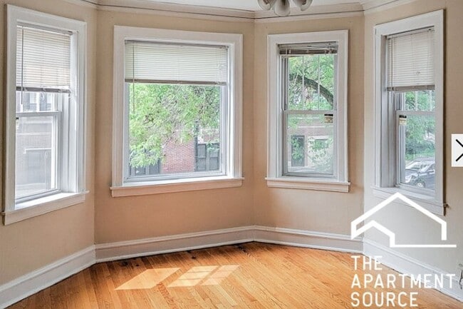 Photo - 2206 W Foster Ave Unit 1