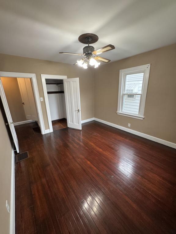 Photo - 8311 Jadwin St