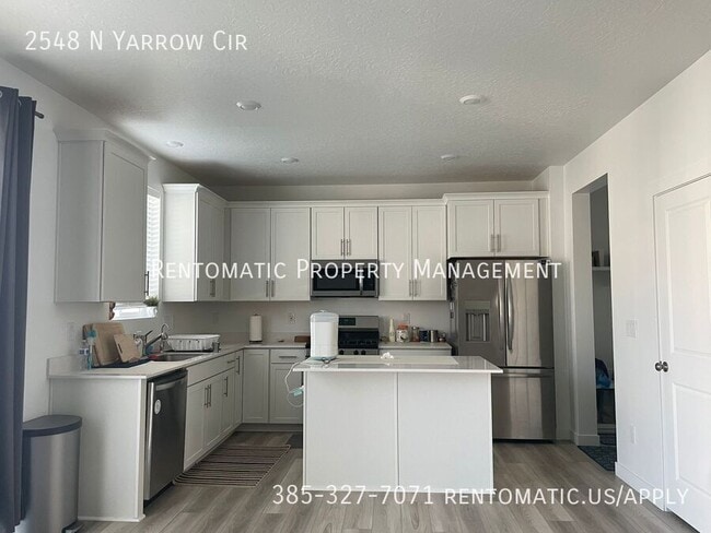 Photo - 2548 Yarrow Cir