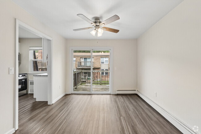 2BR, 1BA - 800SF - Dining Room