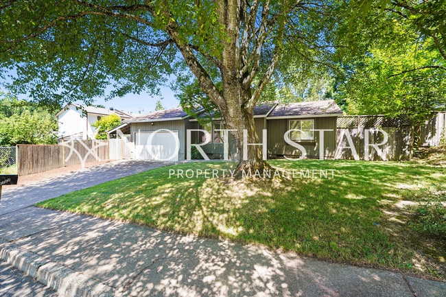 Photo - Quaint Lake Oswego Ranch