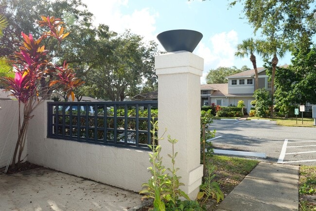 Photo - 1 story 3/2 in Meadow Woods with full sized washer and dryer included