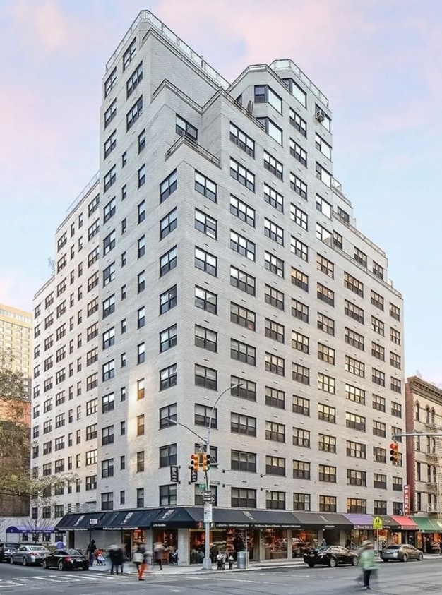 Photo - Lexington Towers