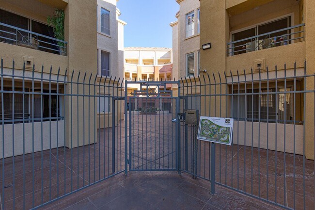 Photo - 210 E Flamingo Rd