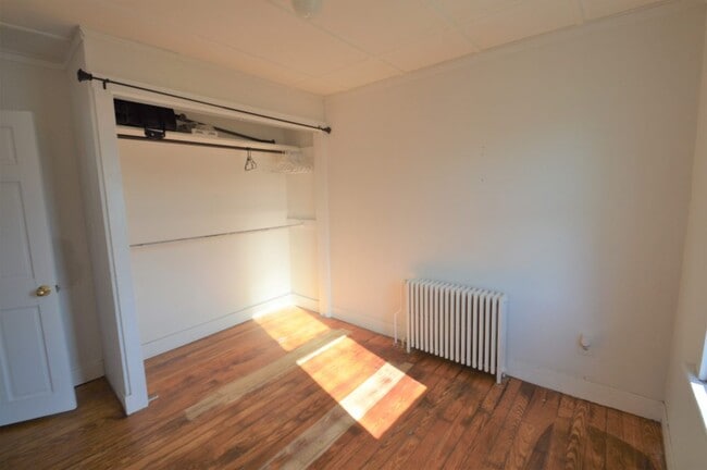 Photo - 20 Dixon St Unit 2