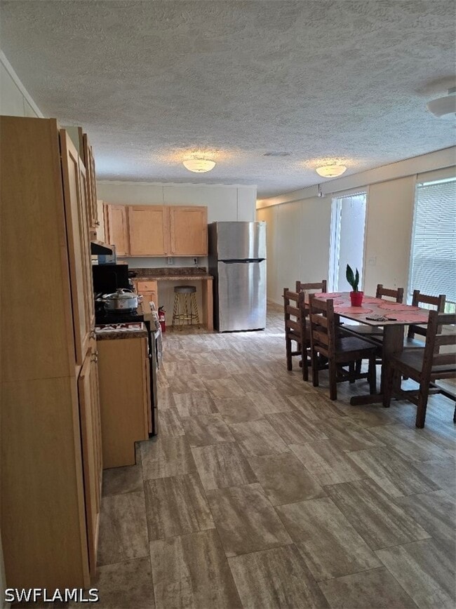 Photo - 8385 Marx Dr