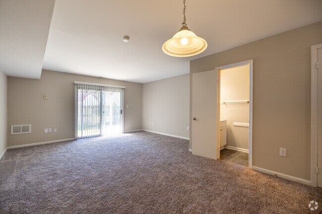Living Room - Gateway Townhomes