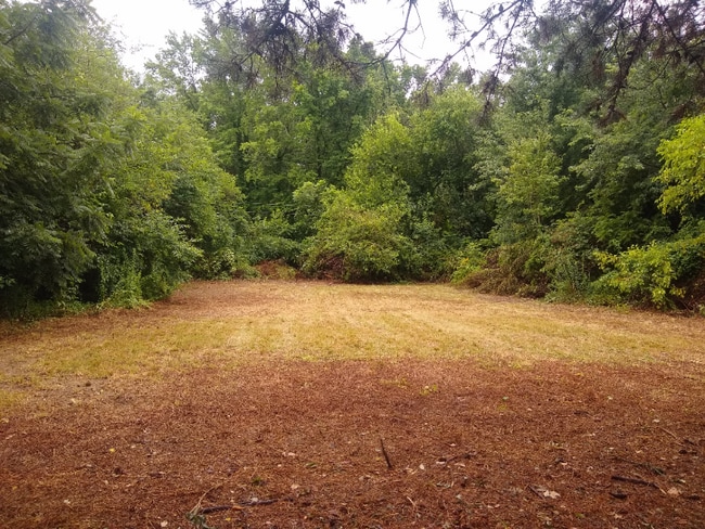 2760 Vine Rd