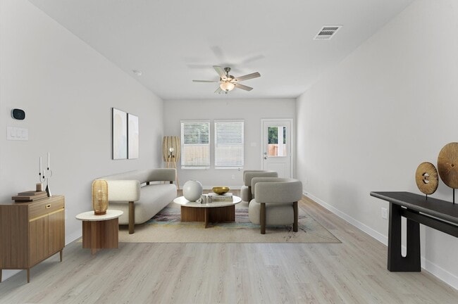 Photo - 259 Brazen Forest Trl