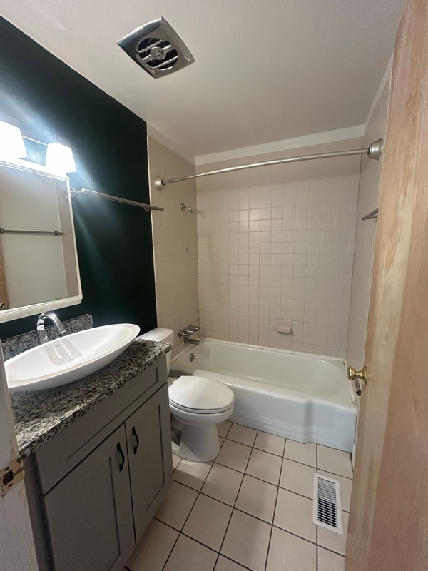 Photo - 673 E 6th Ave Unit 7