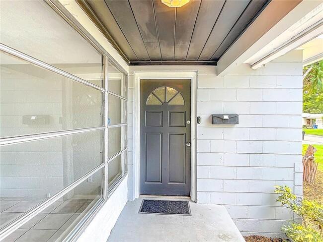 Photo - 3753 Benson Ave N