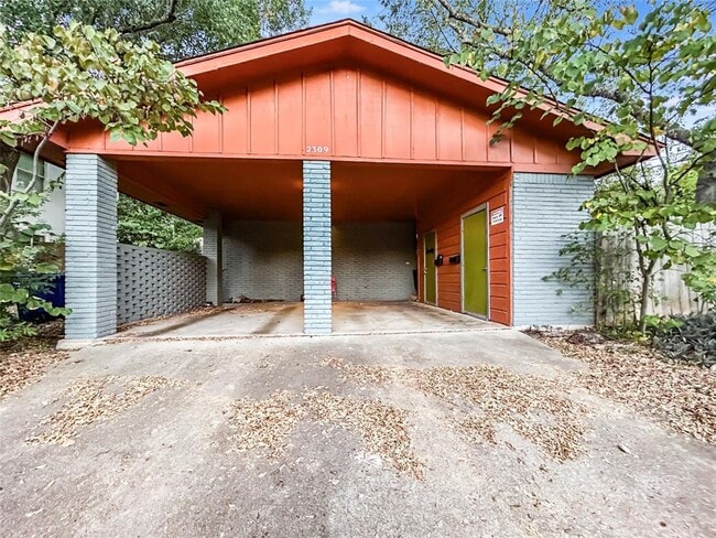 Photo - 2309 Alta Vista Ave