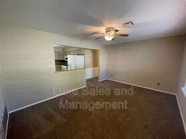 Photo - 1116 Harrington Dr