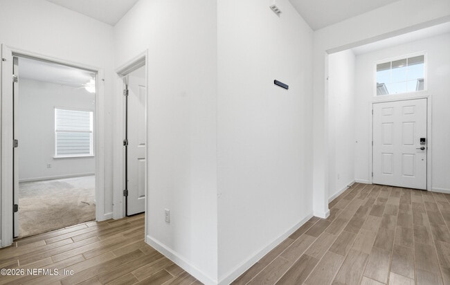 Photo - 9846 Lemon Balm Wy