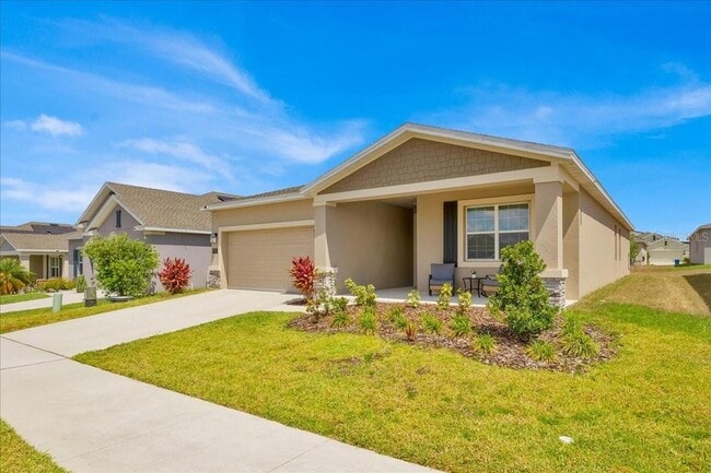 717 Citrus Reserve Blvd