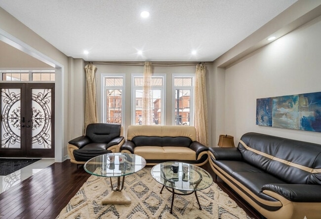 Building Photo - 10 Vidal Rd Unit SI FL2-ID1504469P