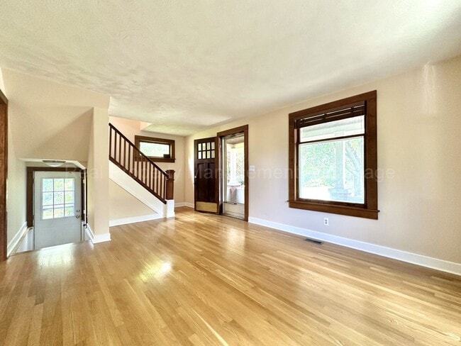 Photo - Craftsman Style, Modern Amenities Steps from Main St.